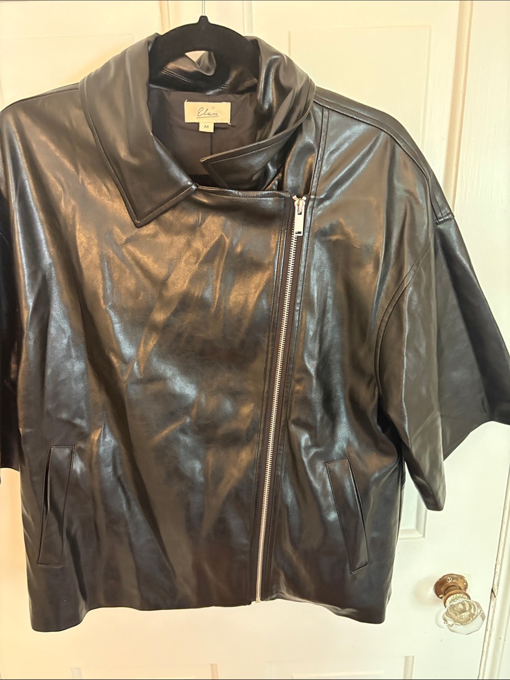Elan Black Short-Sleeve Leather Zip-Front Jacket - Picture 3 of 11